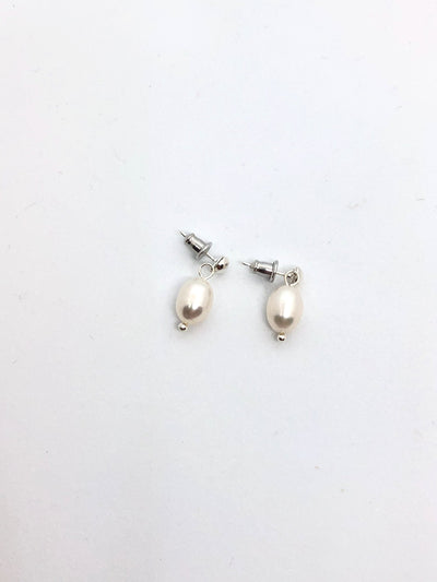 sterling silver freshwater pearl earrings dangle, June birthstone earrings girls drop earrings, Jr bridesmaid gift jewelry, flower girl